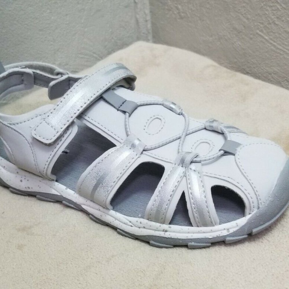 Cat & Jack Sandals Kalinda Fisherman 3 Youth